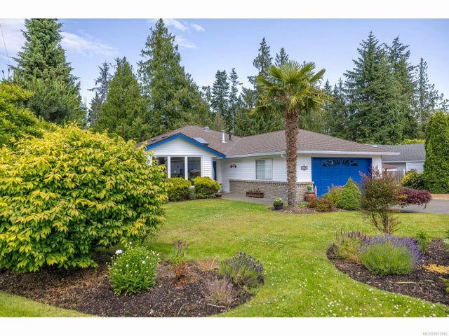 1 of 31 - 1221 Green Close, Qualicum Beach, BC