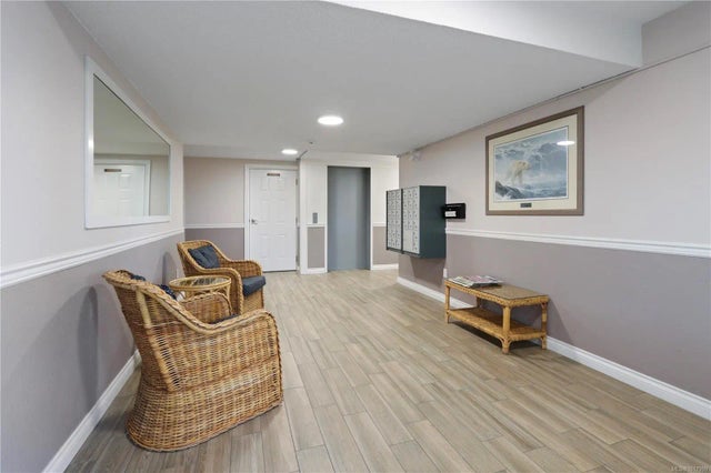 2 of 21 - 9942 Daniel St 407, Chemainus, BC