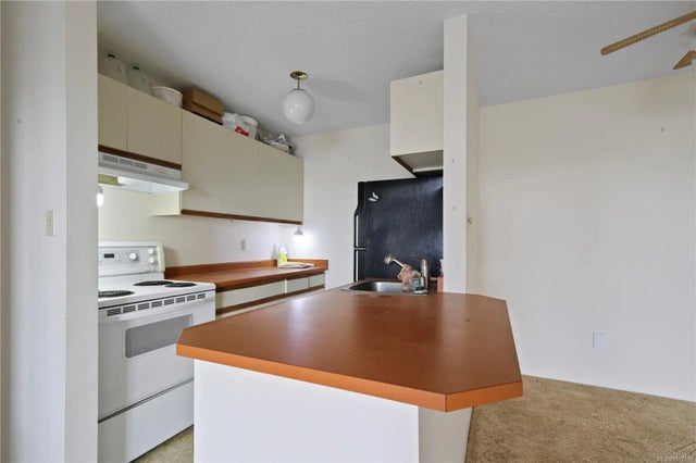 5 of 21 - 9942 Daniel St 407, Chemainus, BC
