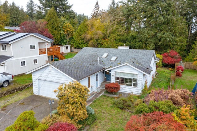 1 of 29 - 3171 Channel Blvd, Chemainus, BC