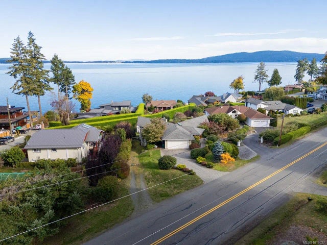 2 of 75 - 2509 Mill Bay Rd, Mill Bay, BC