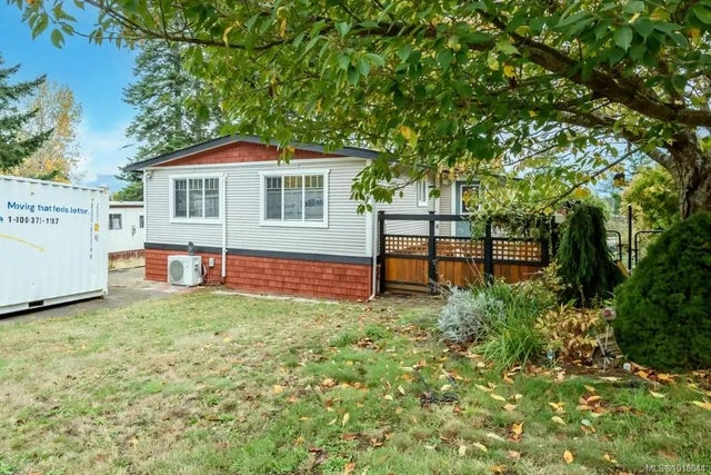 1 of 46 - 3216 Back Rd 61, Comox, BC