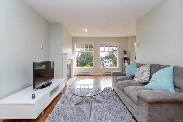 3 of 25 - 898 Vernon Ave 405, Saanich, BC