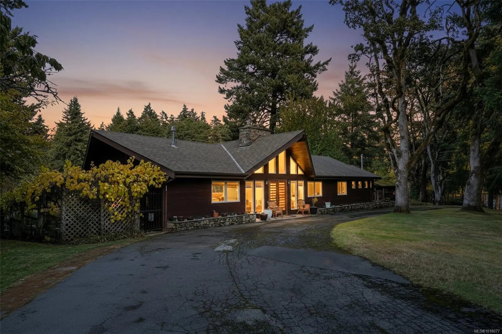 Colwood Homes for Sale in the neighborhood of  in the Zipcode of V9B 2C5