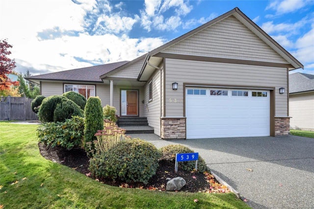 1 of 32 - 539 Spitfire Dr, Comox, BC