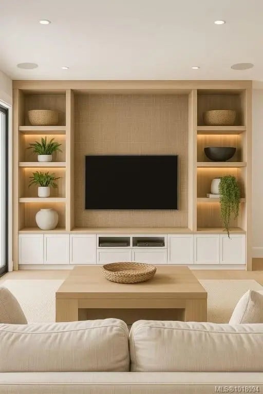 3 of 5 - 786 St. Patrick St B, Oak Bay, BC