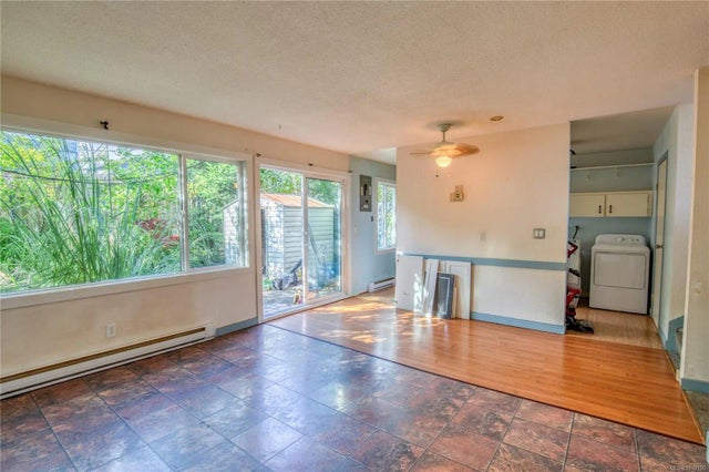 5 of 22 - 507 9th St 30, Nanaimo, BC