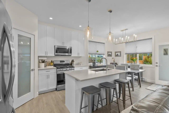 3 of 24 - 905 Boardwalk Ave, Nanaimo, BC