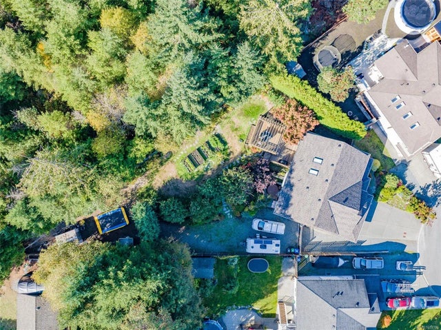 2 of 50 - 1613 Blackstone Pl, Nanaimo, BC