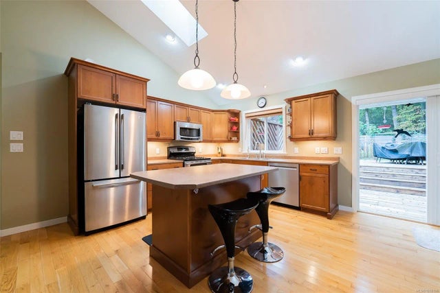 4 of 50 - 1613 Blackstone Pl, Nanaimo, BC