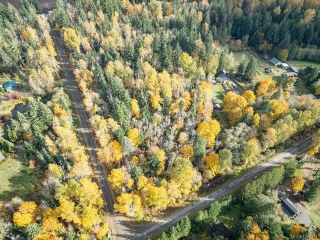2 of 30 - Lot 21 Railway Ave, Black Creek, BC