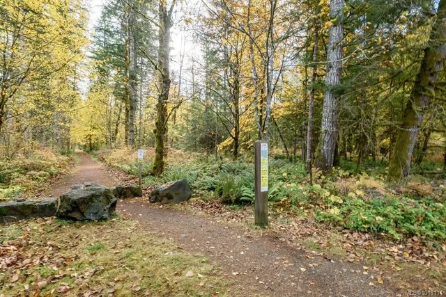 4 of 30 - Lot 21 Railway Ave, Black Creek, BC