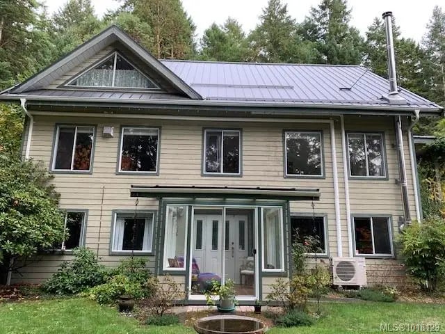 1 of 42 - 178 Elizabeth Dr, Salt Spring, BC