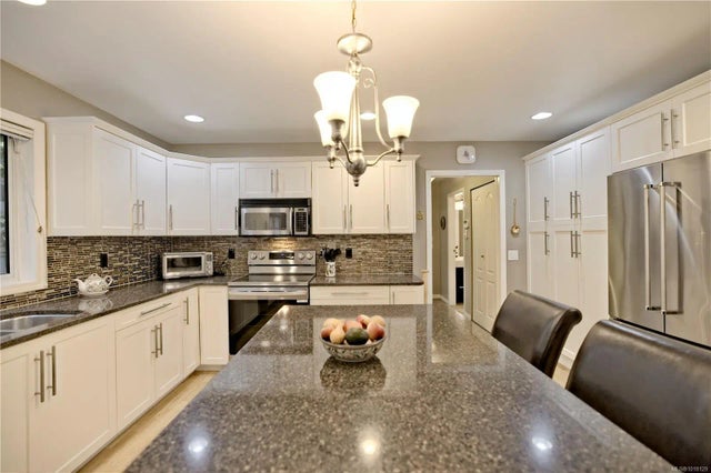 2 of 42 - 178 Elizabeth Dr, Salt Spring, BC