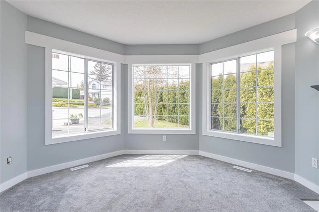 5 of 49 - 621 Wallace Pl, Ladysmith, BC
