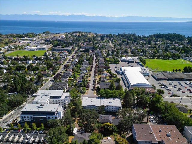 3 of 28 - 1124 Esquimalt Rd 101, Esquimalt, BC