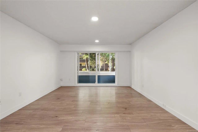 5 of 28 - 1124 Esquimalt Rd 101, Esquimalt, BC