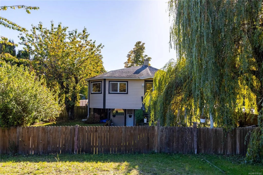 533 Baden Powell St, Ladysmith