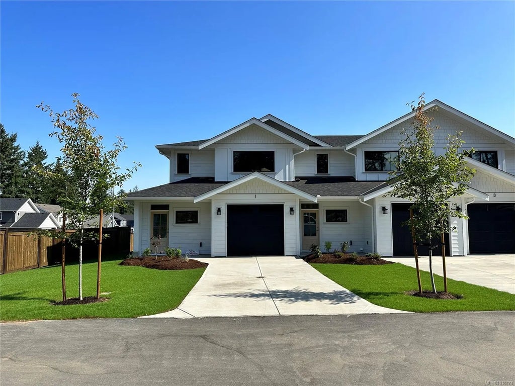 2580 Brookfield Dr 202, Courtenay