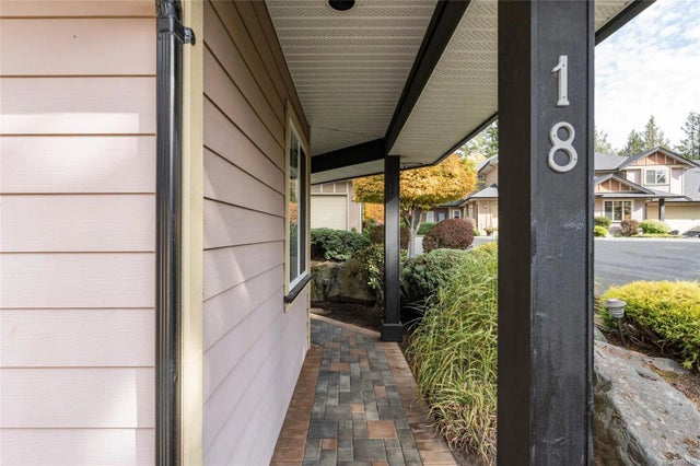 5 of 48 - 15 Helmcken Rd 18, View Royal, BC