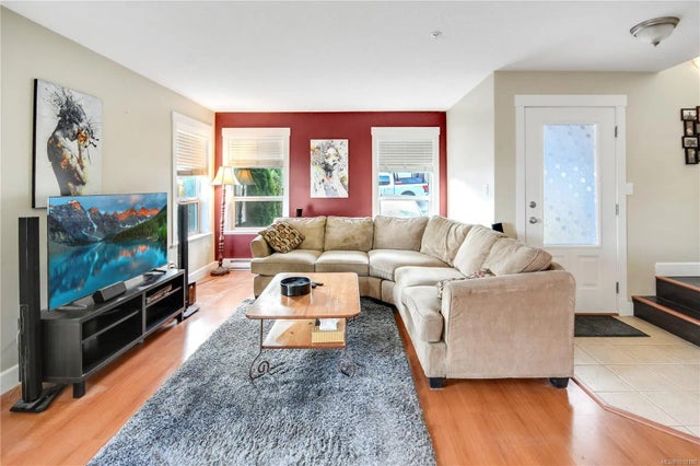 4 of 22 - 6011 Brickyard Rd, Nanaimo, BC