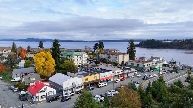 4 of 43 - 9844 Croft St 202, Chemainus, BC
