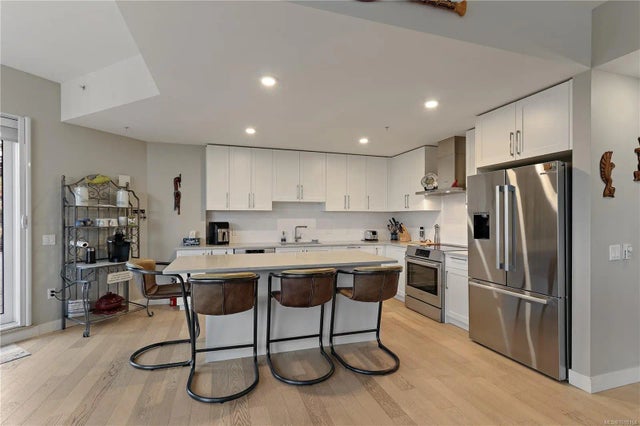 4 of 44 - 3529 Dolphin Dr 604, Nanoose Bay, BC