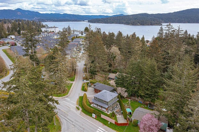 2 of 76 - 1747 Whiffin Spit Rd, Sooke, BC