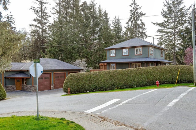 3 of 76 - 1747 Whiffin Spit Rd, Sooke, BC