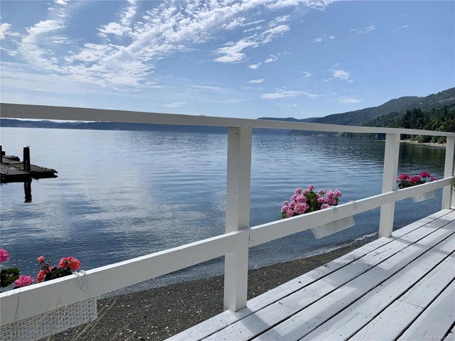 3 of 30 - 1723 Sandy Beach Rd 12, Mill Bay, BC