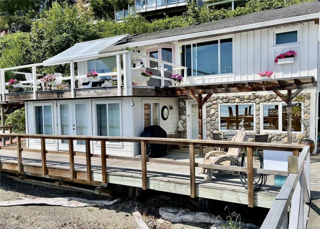 4 of 30 - 1723 Sandy Beach Rd 12, Mill Bay, BC