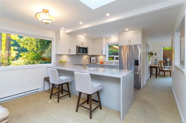 1 of 60 - 1215 Braithwaite Dr, Cobble Hill, BC