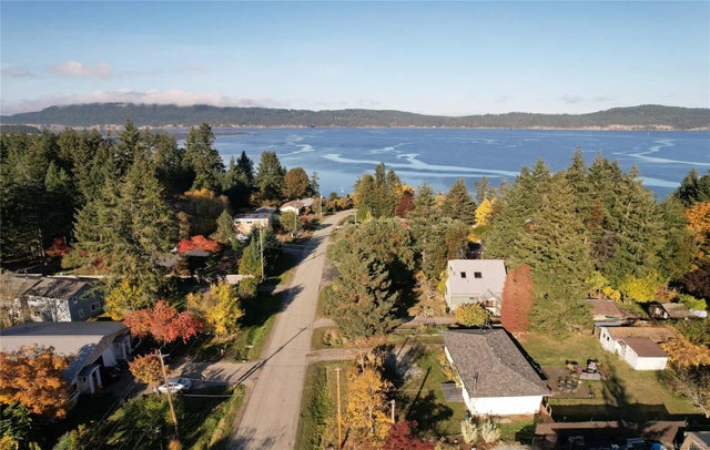 2 of 49 - 273 Maliview Dr, Salt Spring, BC