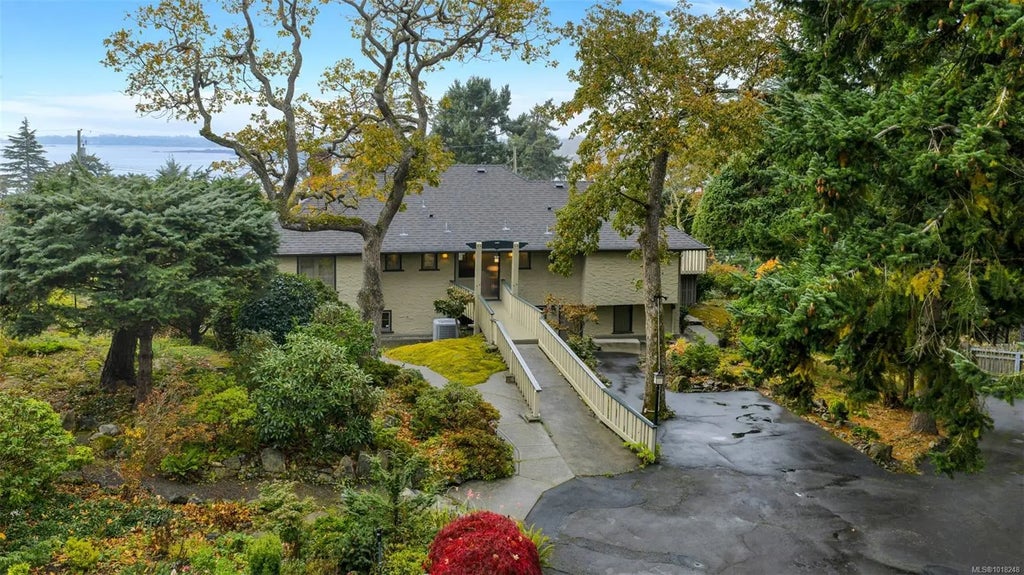 2850 Sea View Rd, Saanich