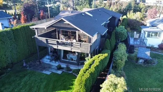 2 of 61 - 128 St. Giles St A, View Royal, BC