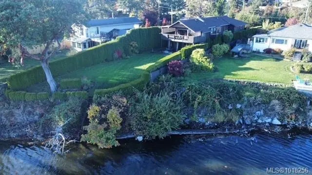 3 of 61 - 128 St. Giles St A, View Royal, BC