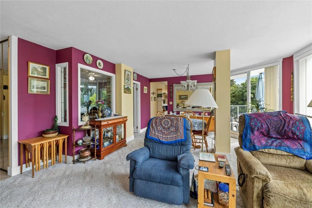 5 of 23 - 220 Townsite Rd 202, Nanaimo, BC