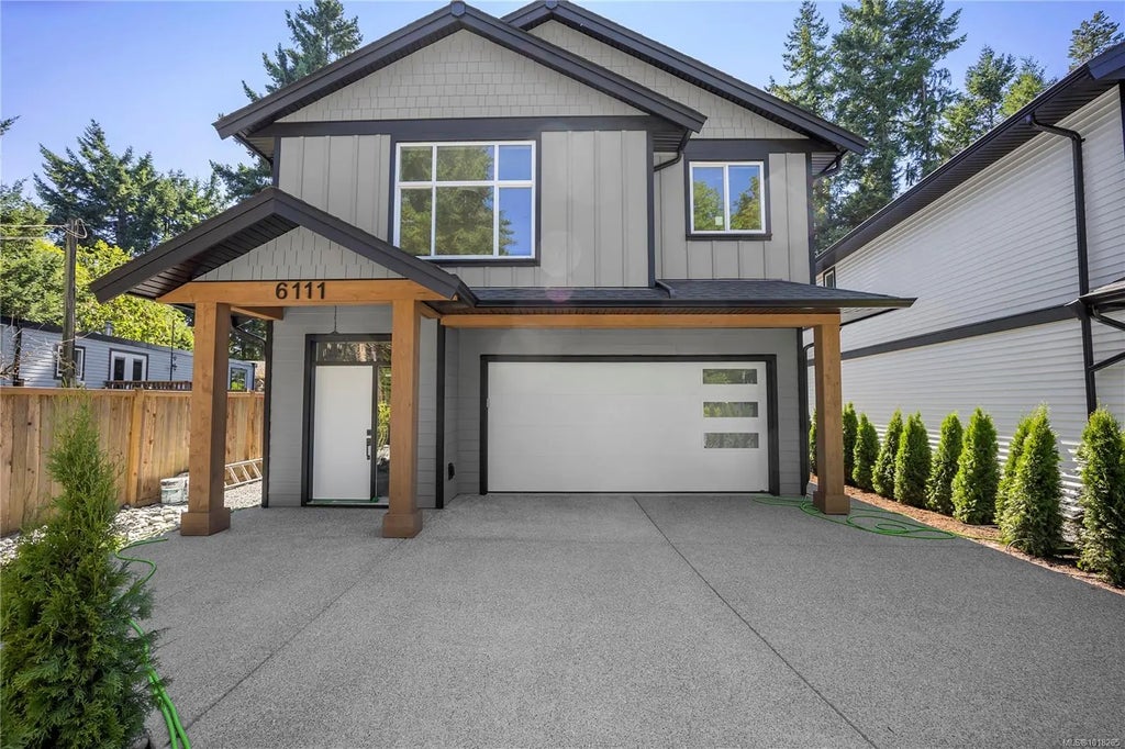 6111 Pine Ridge Cres, Nanaimo
