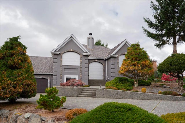 3 of 52 - 301 Mount Royal Pl, Nanaimo, BC