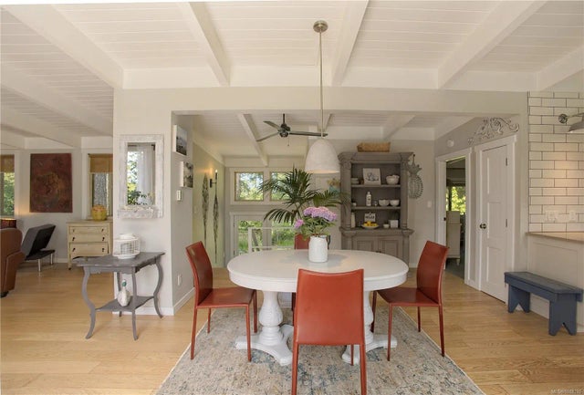 5 of 49 - 310 Woodland Dr, Salt Spring, BC