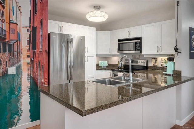 5 of 45 - 297 Hirst Ave W 404, Parksville, BC