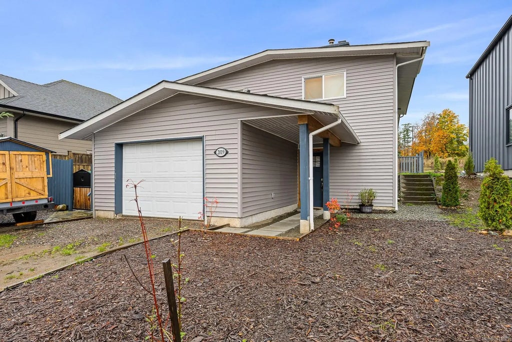 2019 Lambert Dr, Courtenay