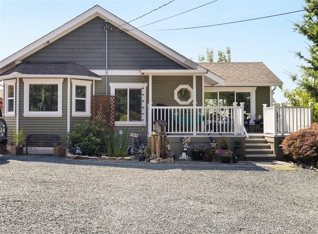 1988 Maple Bay Rd, Duncan