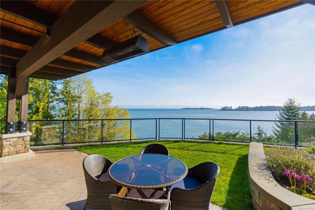 1175 Resort Dr 1111e, Parksville