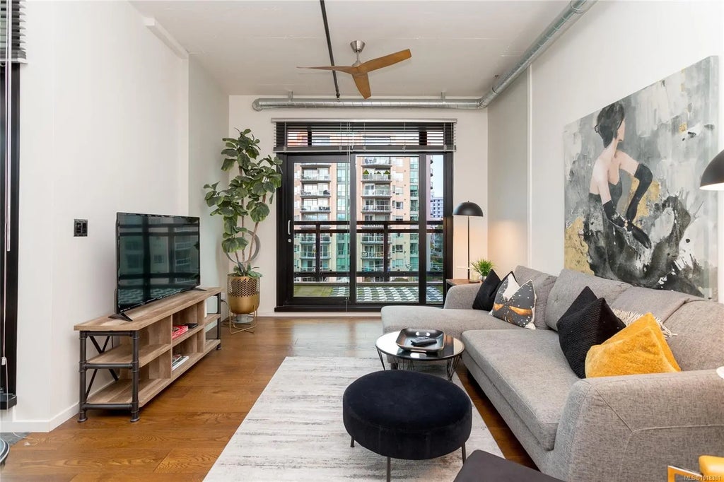 1029 View St 531, Victoria