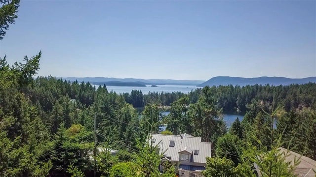 4 of 21 - 3614 Foc-sle Rd, Pender Island, BC