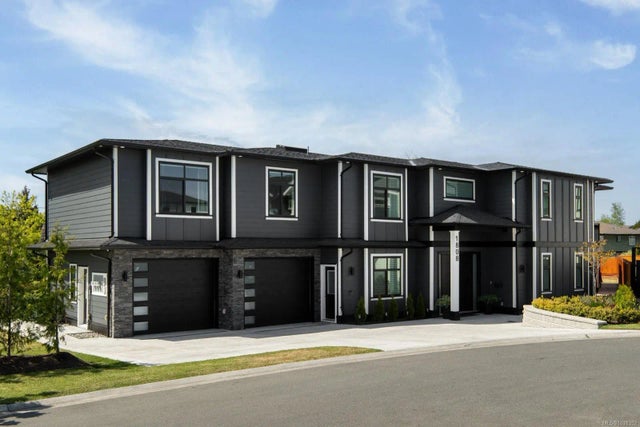 4 of 53 - 1808 Feltham Rd, Saanich, BC