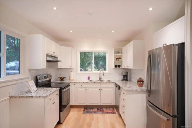 4 of 31 - 181 Norton Rd, Salt Spring, BC