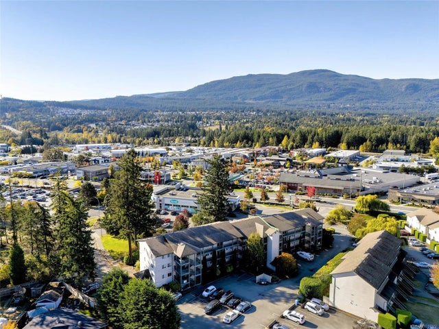 1 of 37 - 1900 Bowen Rd 204, Nanaimo, BC