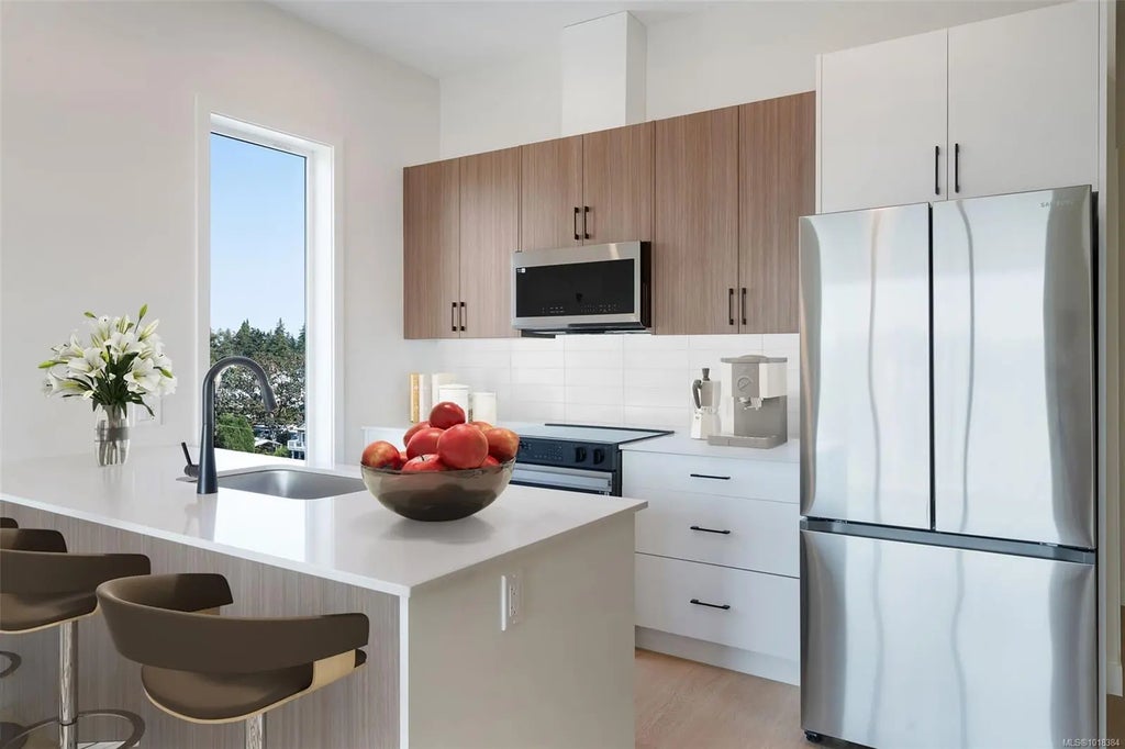 2770 Winster Rd 502, Langford